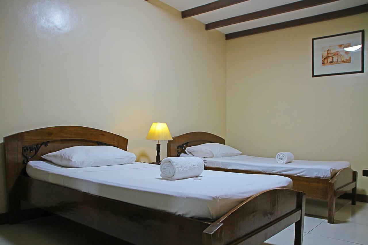 World View Pension House Dumaguete City Esterno foto