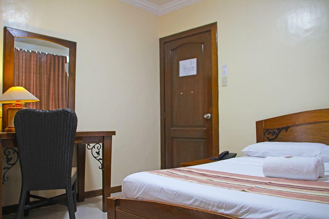World View Pension House Dumaguete City Esterno foto
